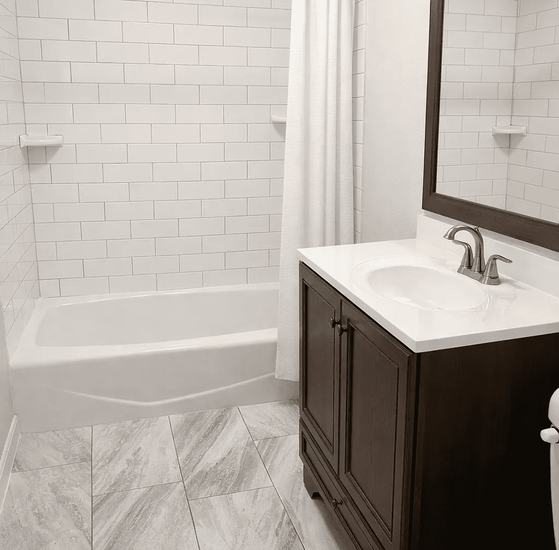 Minneapolis Apartment: 860 10th Ave SE