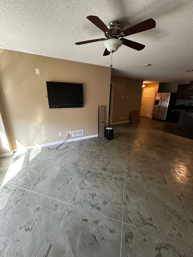 Minneapolis Apartment: 633 Ontario St SE