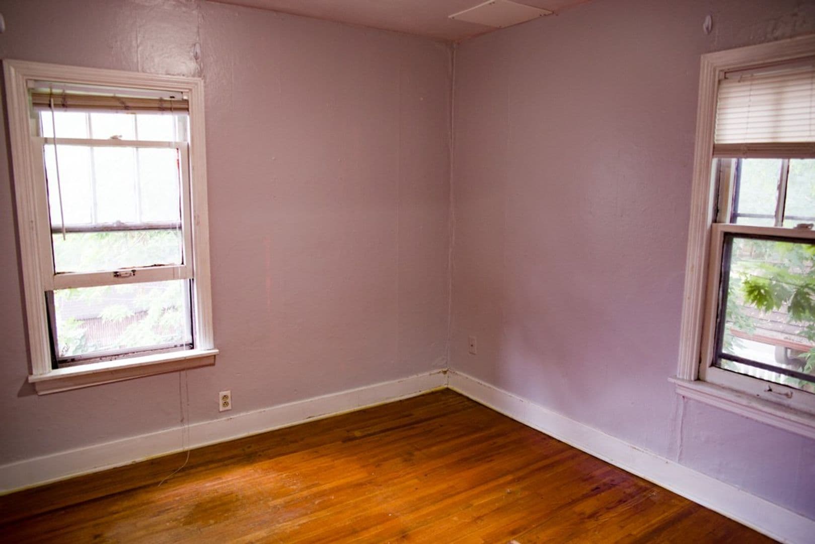 Minneapolis Apartment: 1054 24th Ave SE