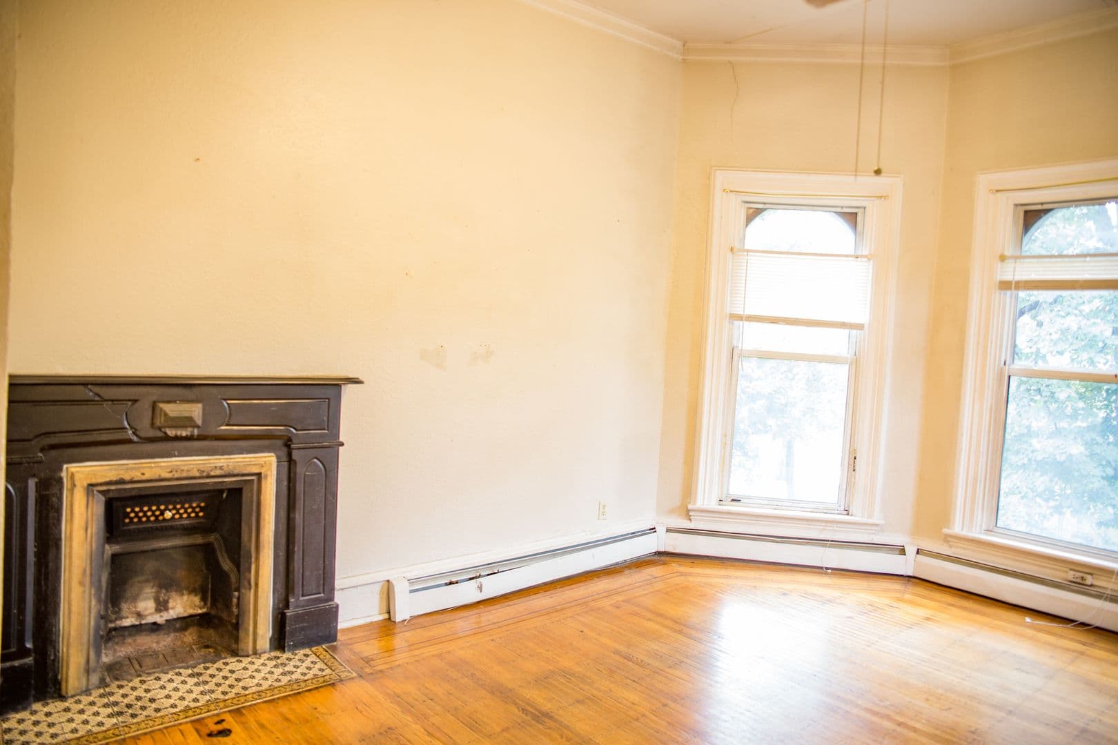 Minneapolis Apartment: 1103 5th St SE