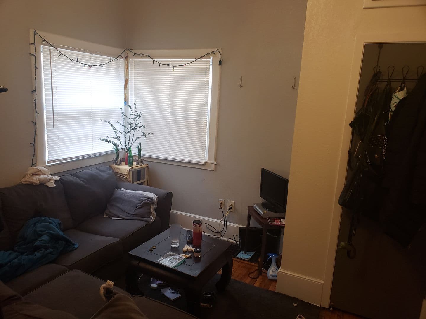 Minneapolis Apartment: 415 4th St SE