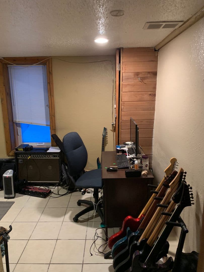 Minneapolis Apartment: 1080 24th Ave SE