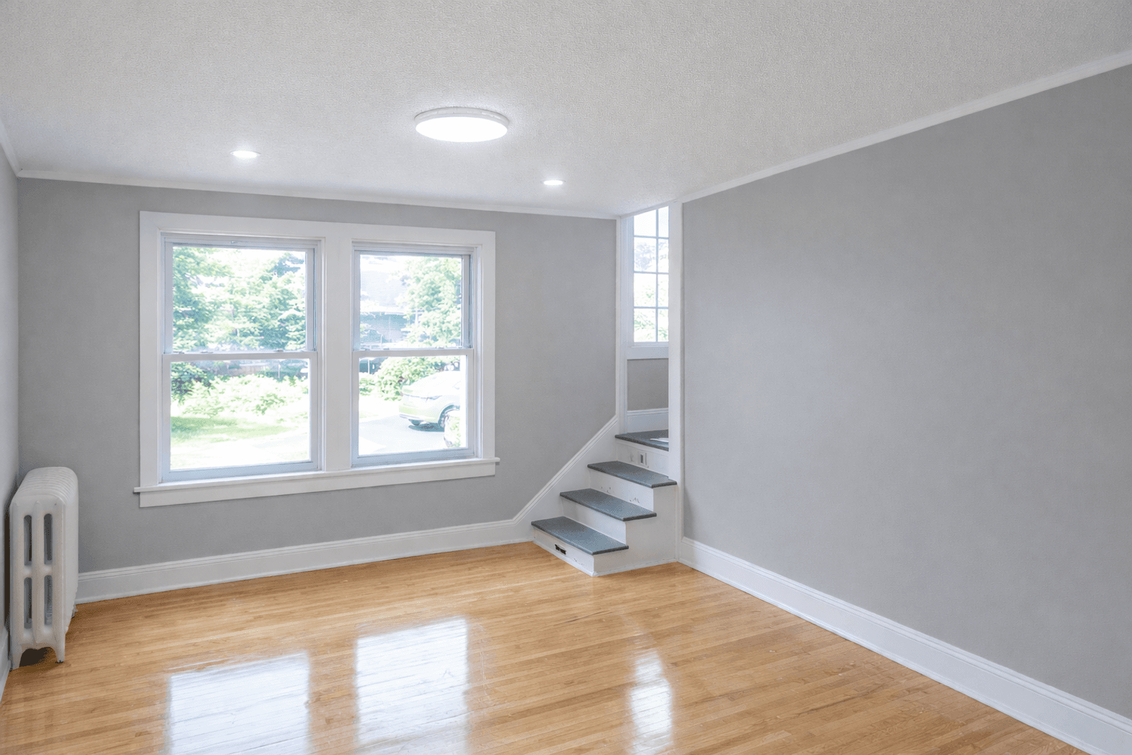 Minneapolis House: 809 13th Ave SE