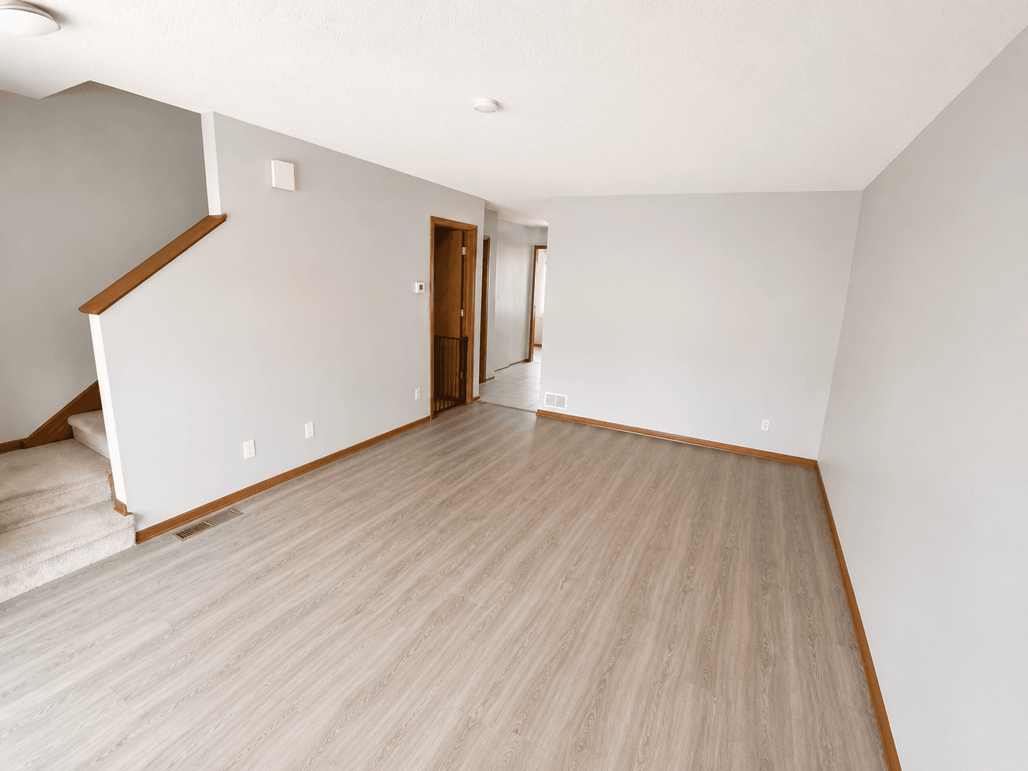 Minneapolis Townhome: 427 8th Ave Se
