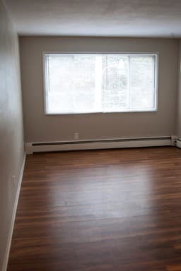 Minneapolis Apartment: 815 13th Ave SE