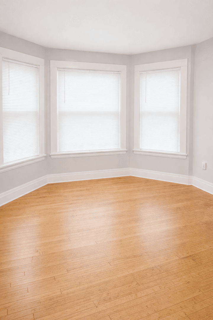 Minneapolis Apartment: 808-810 University Ave SE