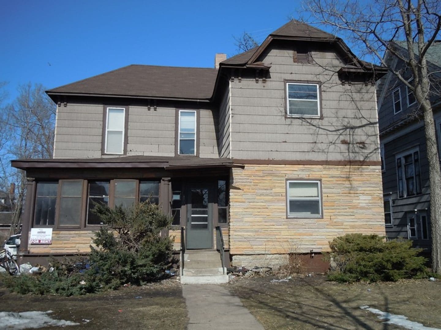Minneapolis Apartment: 415 4th St SE