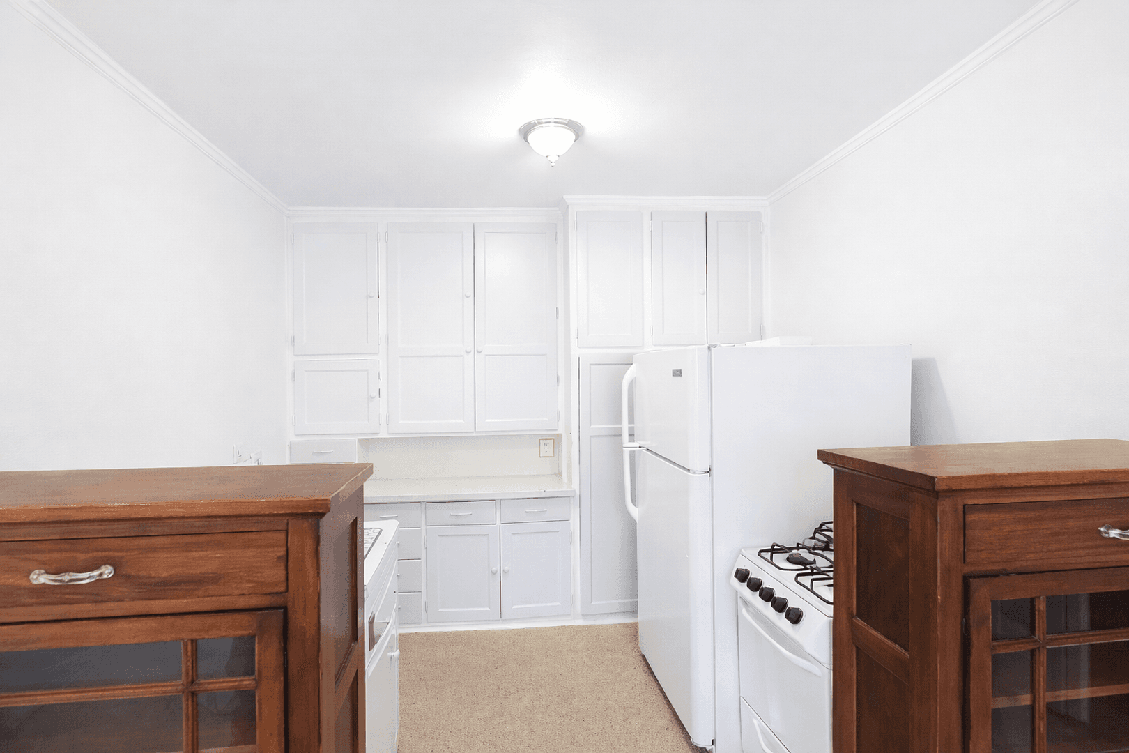 Minneapolis Apartment: 813 University Ave SE