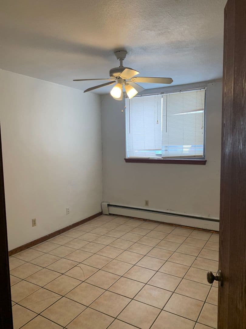 Minneapolis Apartment: 904-912 21st Ave S
