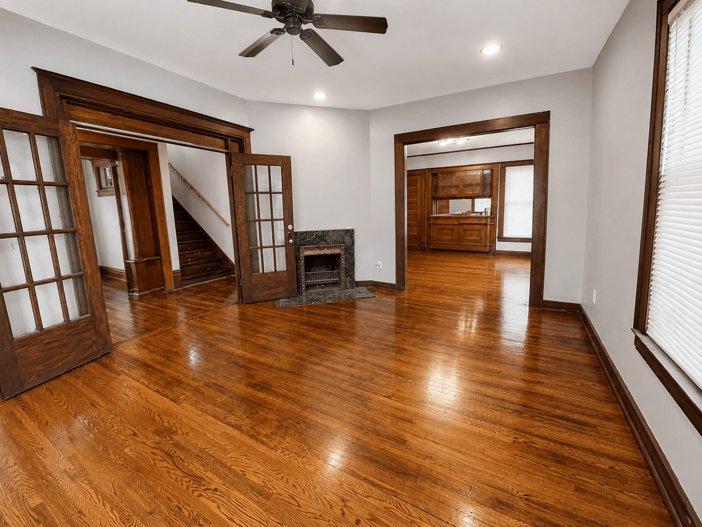Minneapolis House: 1720 Como Ave SE