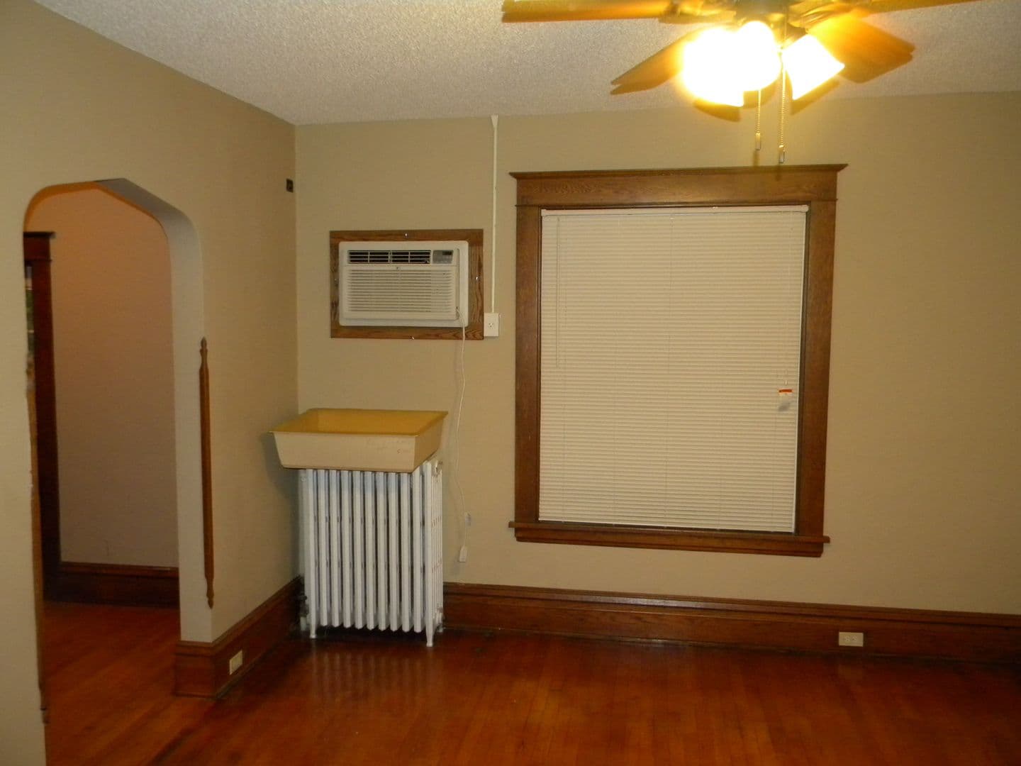 Minneapolis Apartment: 742 Buchanan St NE
