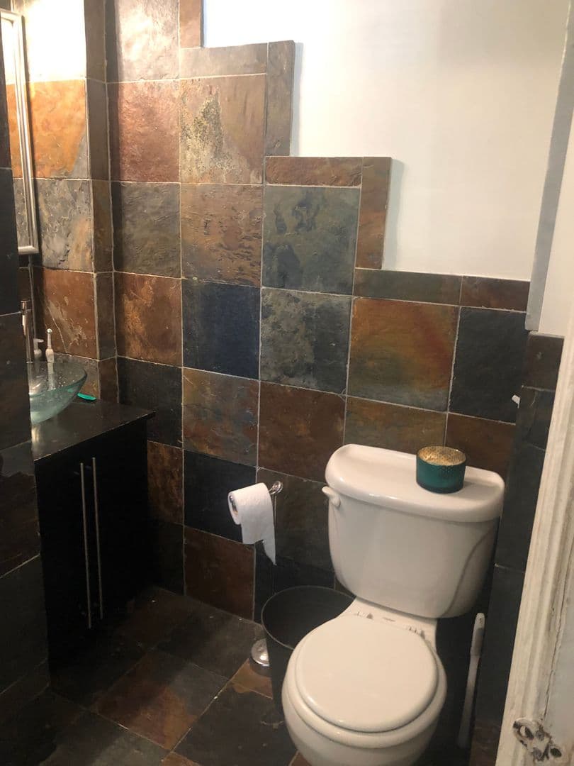 Minneapolis Apartment: 821 6th St SE