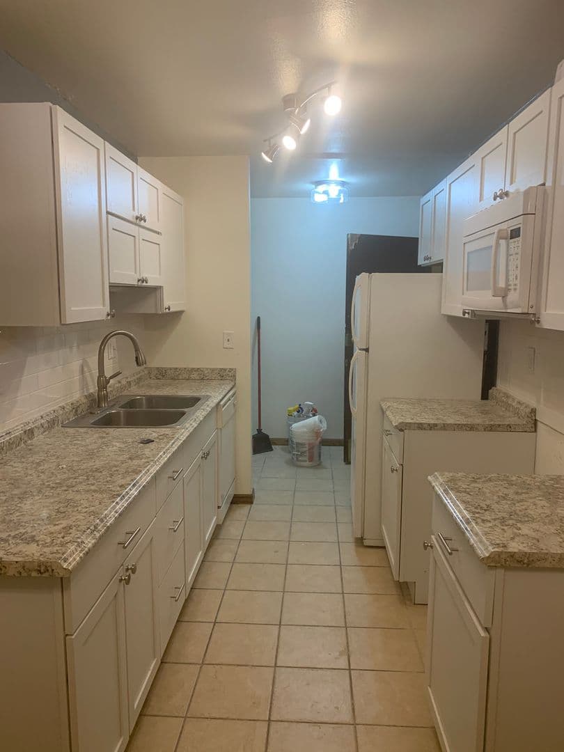 Minneapolis Apartment: 904-912 21st Ave S