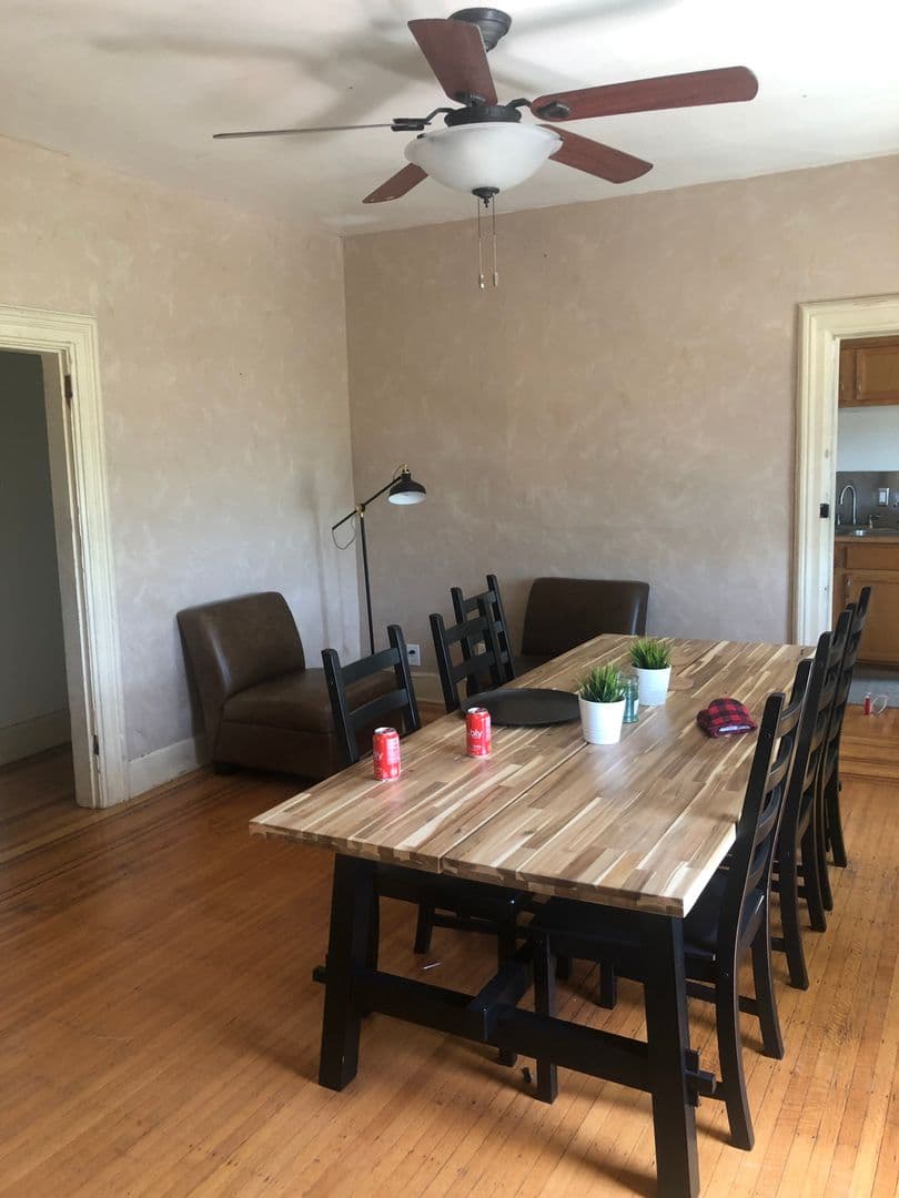 Minneapolis Apartment: 821 6th St SE