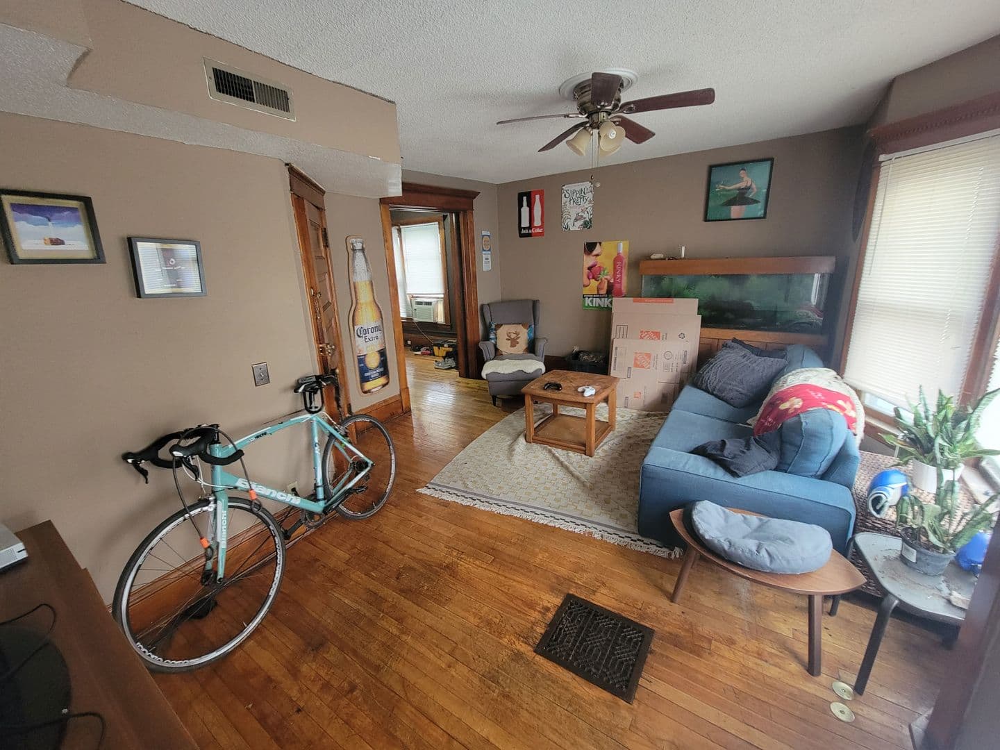 Minneapolis Apartment: 2701 Delaware St SE