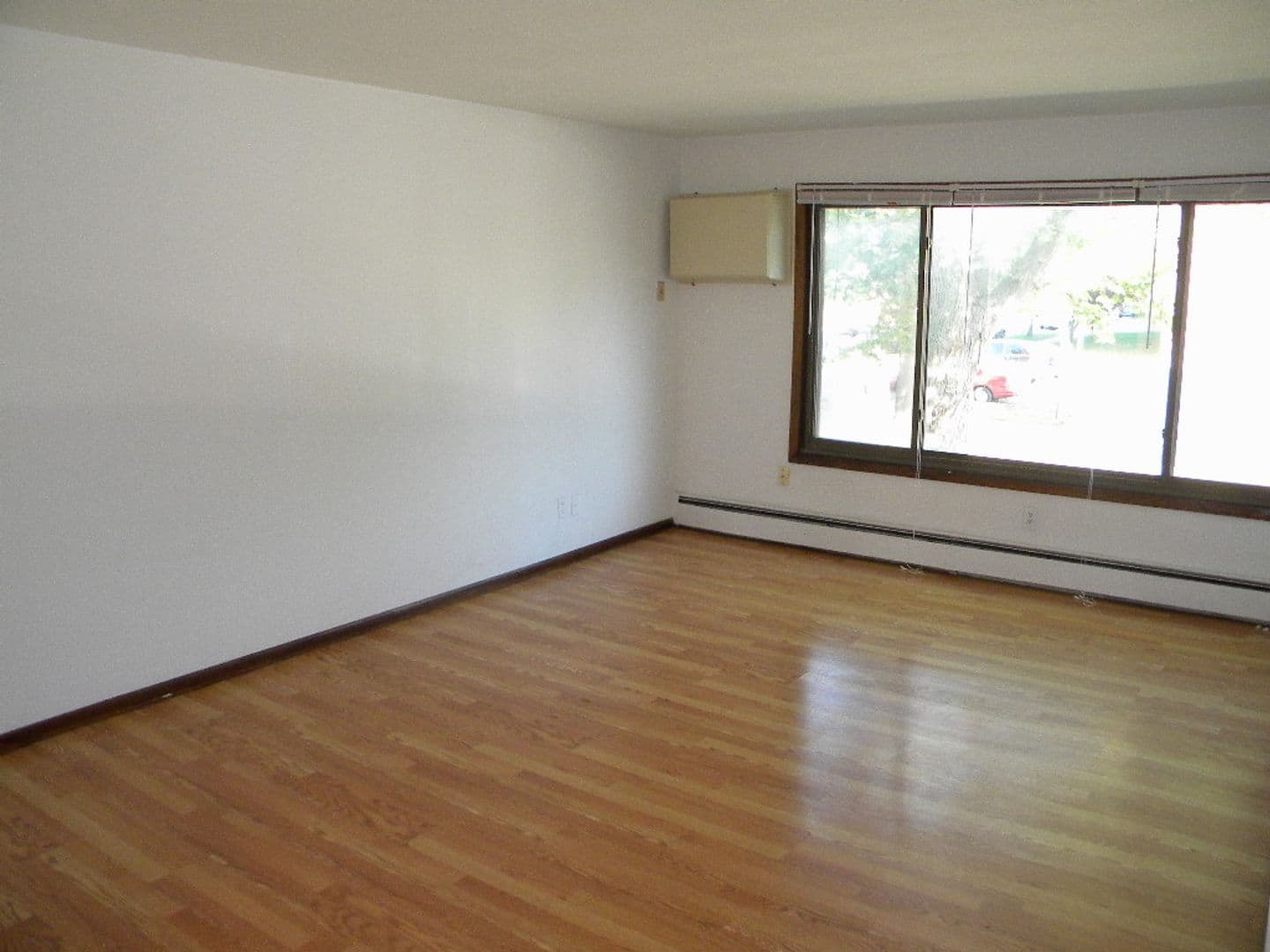 Minneapolis Apartment: 904-912 21st Ave S