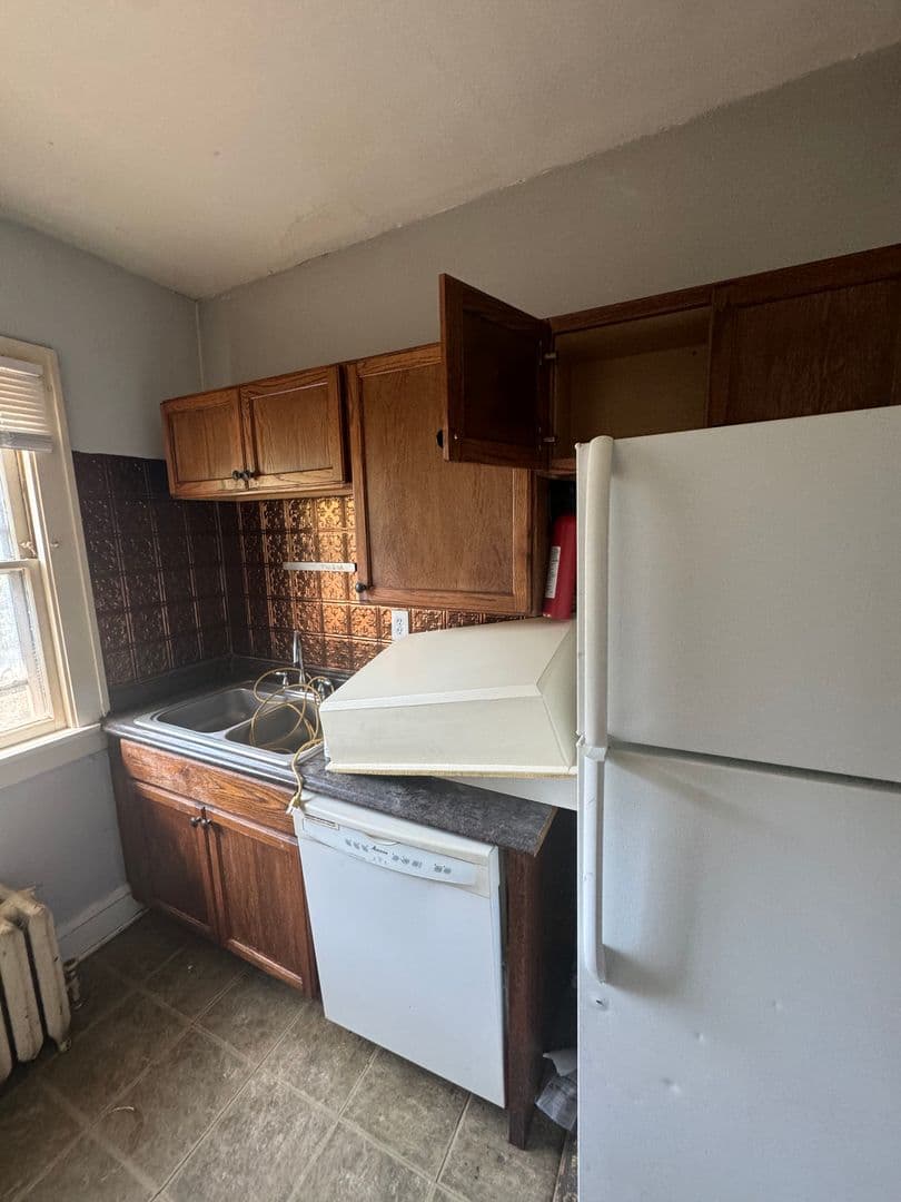 Minneapolis Apartment: 806-08 5th St SE