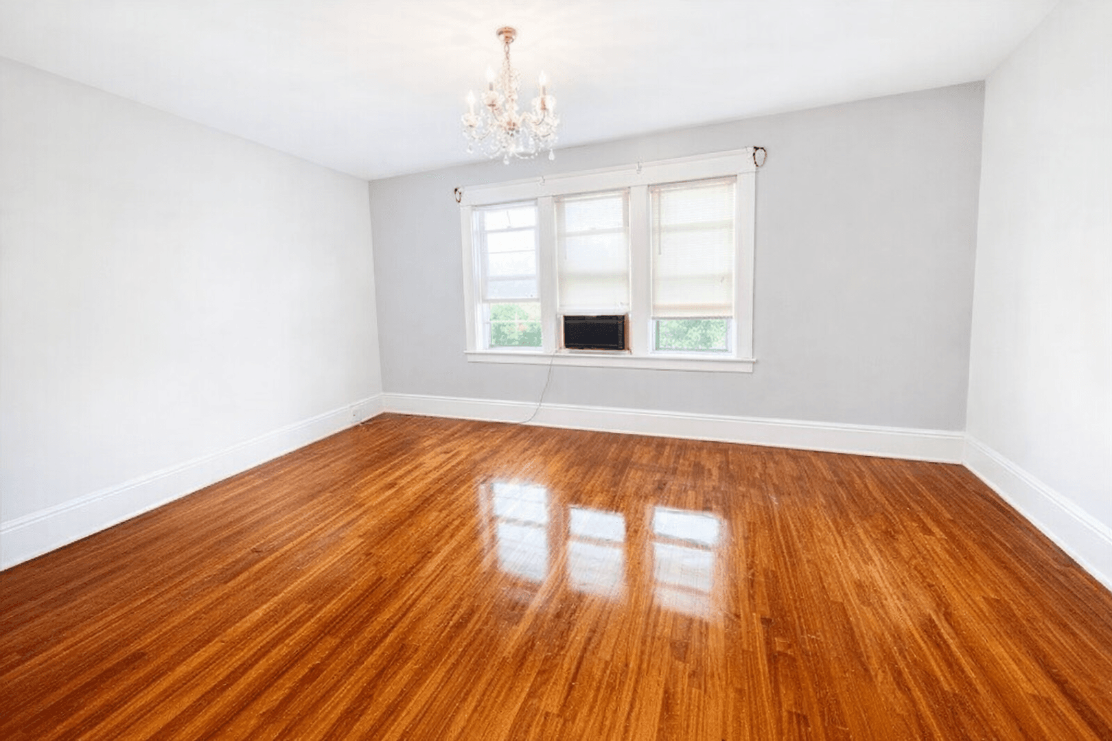 St. Paul House: 1267 Hewitt Ave
