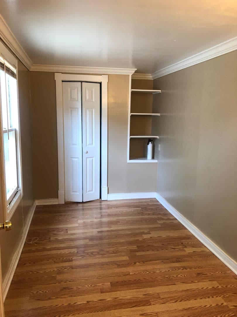 Minneapolis Apartment: 2929 Fillmore St NE