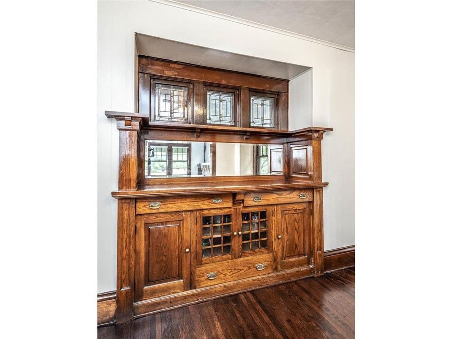 St. Paul House: 216 Cretin Ave N