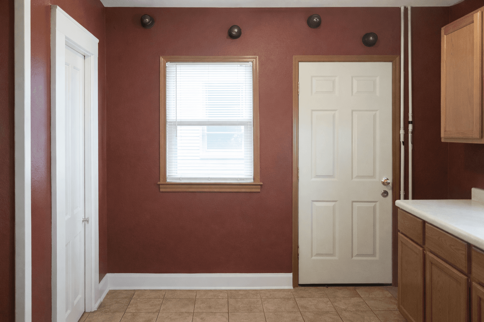 Minneapolis Apartment: 1221-23 8th St SE