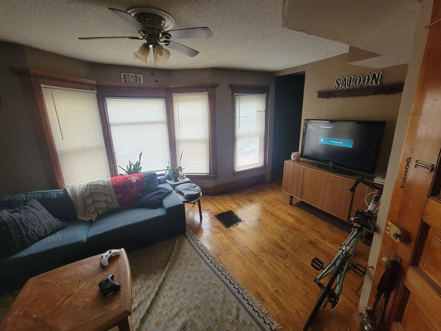 Minneapolis Apartment: 2701 Delaware St SE