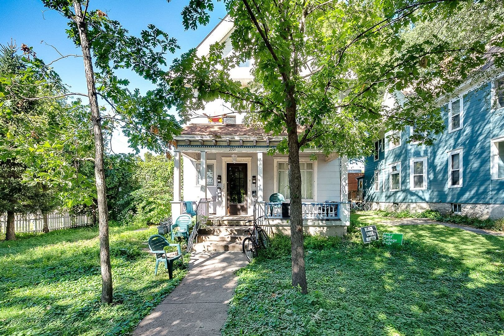 Minneapolis Apartment: 2701 Delaware St SE