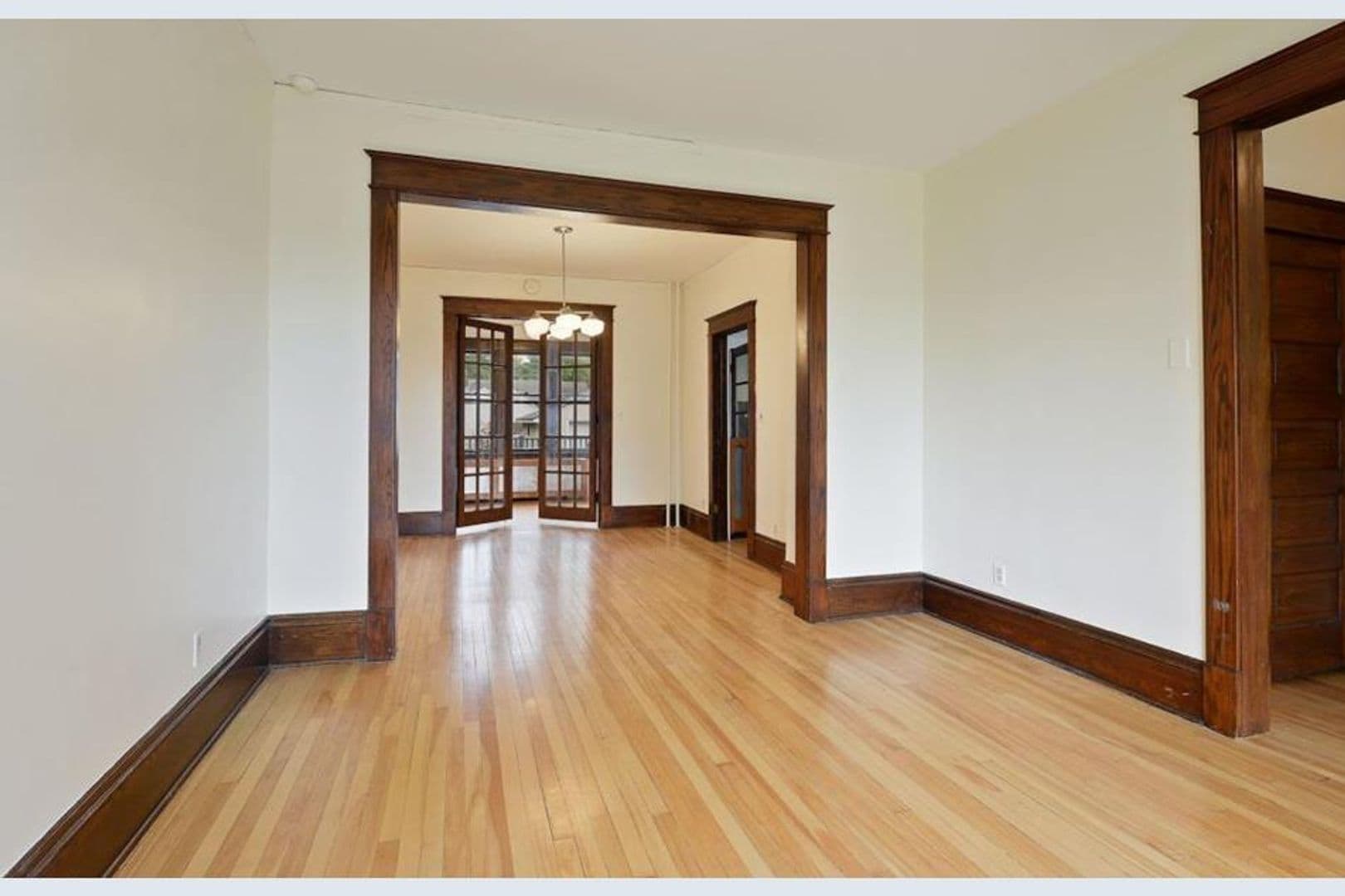 St. Paul House: 1284 Taylor Ave