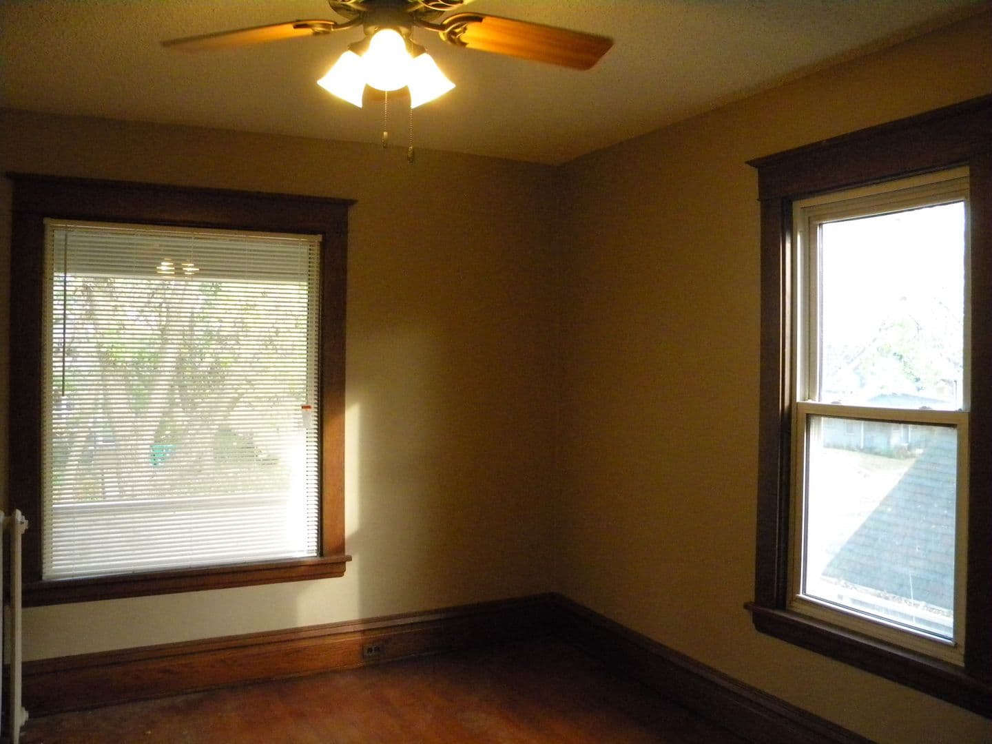 Minneapolis Apartment: 742 Buchanan St NE