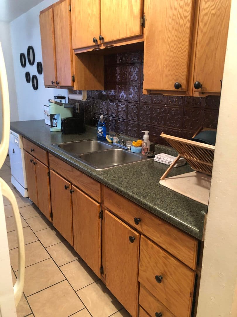 Minneapolis Apartment: 800 University Ave SE