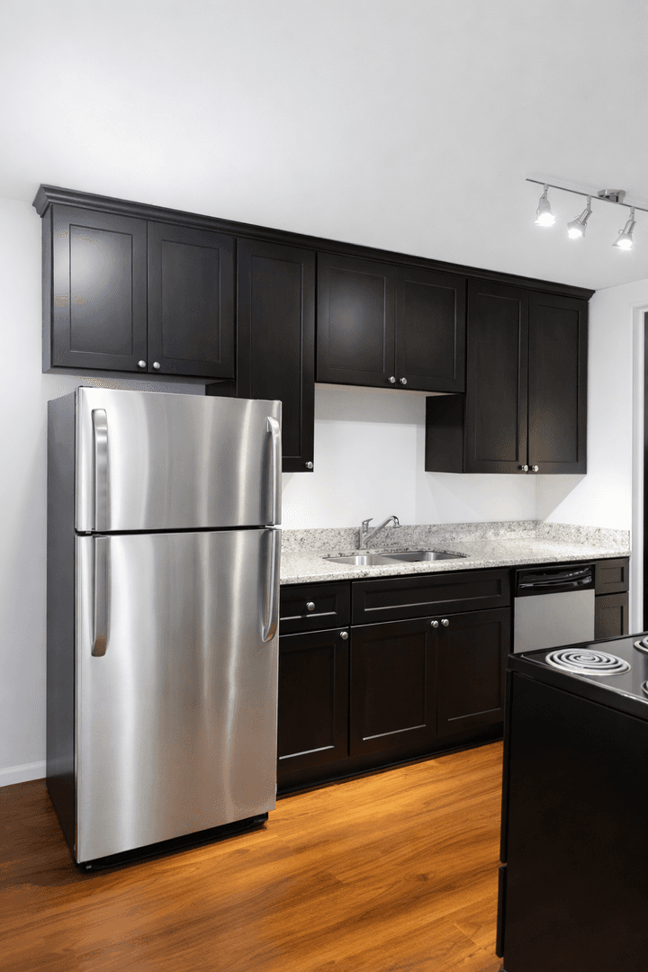 Minneapolis Apartment: 815 13th Ave SE