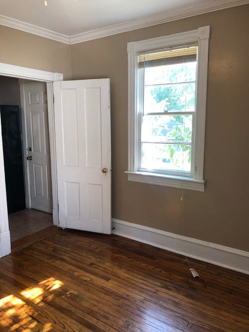 Minneapolis Apartment: 2929 Fillmore St NE