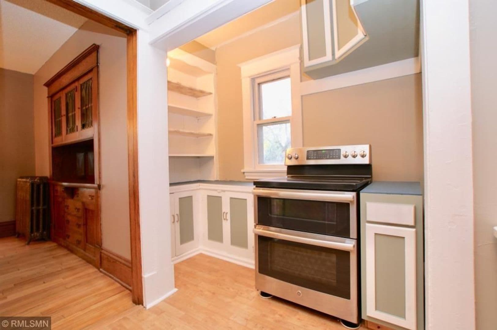 St. Paul House: 1652 Marshall Ave
