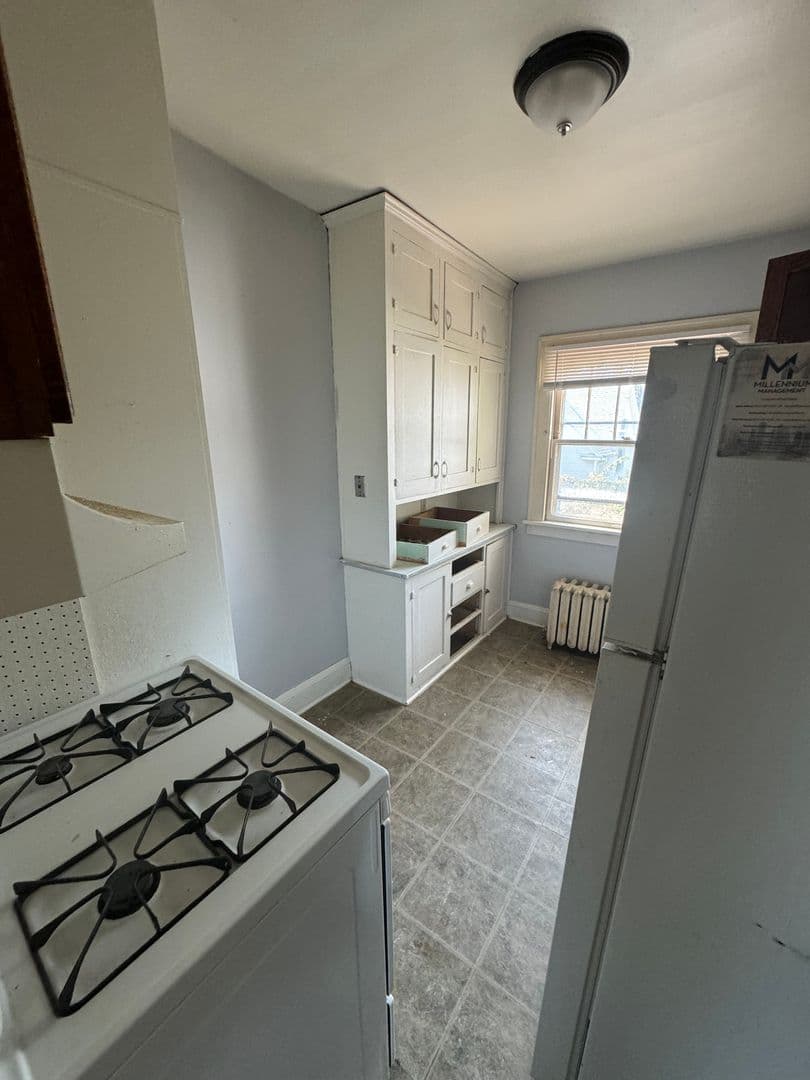 Minneapolis Apartment: 806-08 5th St SE