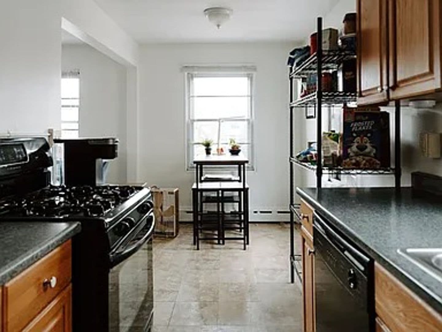 Minneapolis Apartment: 318 8th Ave SE