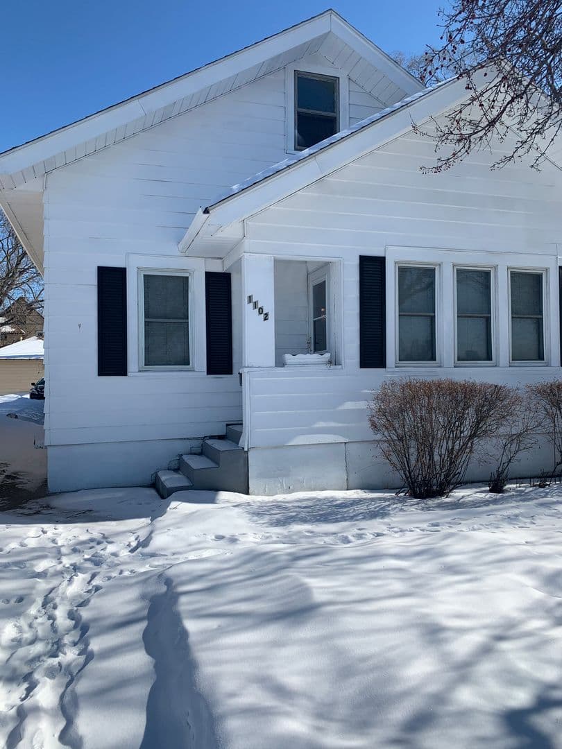Minneapolis House: 1102 11th Ave SE