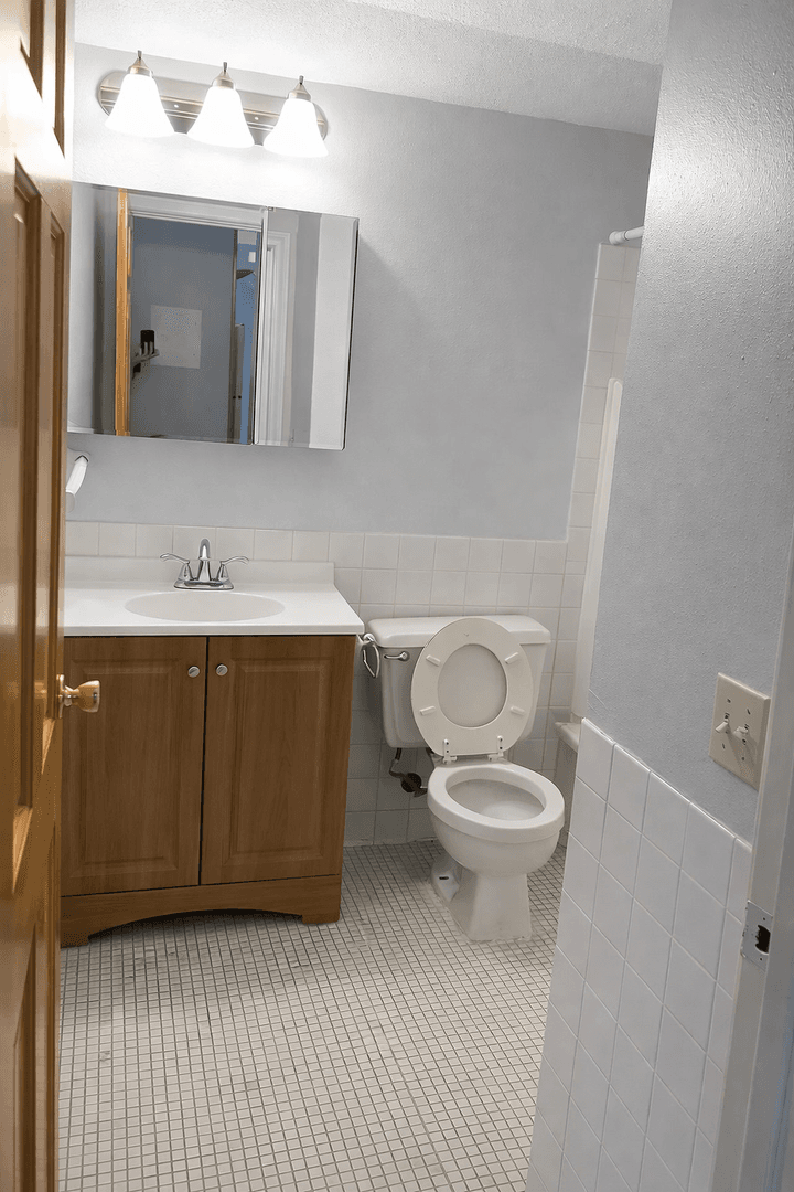 Minneapolis Apartment: 414 7th Ave SE