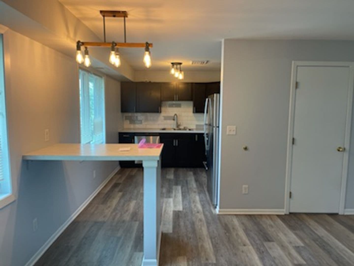 Minneapolis Apartment: 860 10th Ave SE