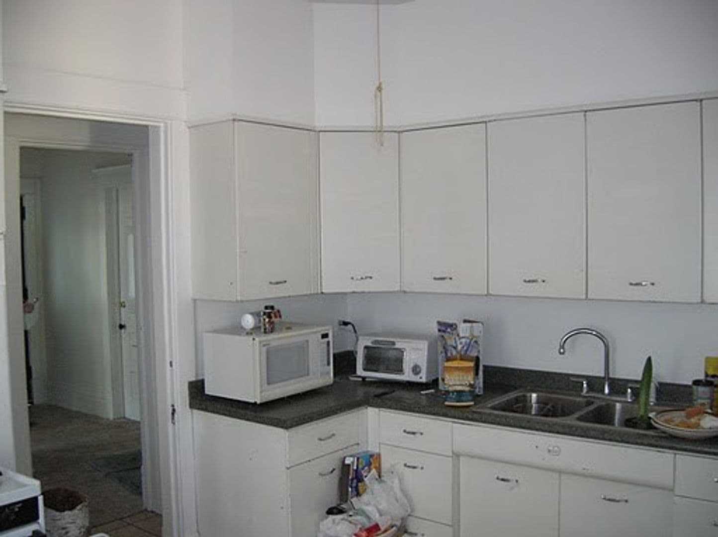 Minneapolis Apartment: 958 15th Ave SE