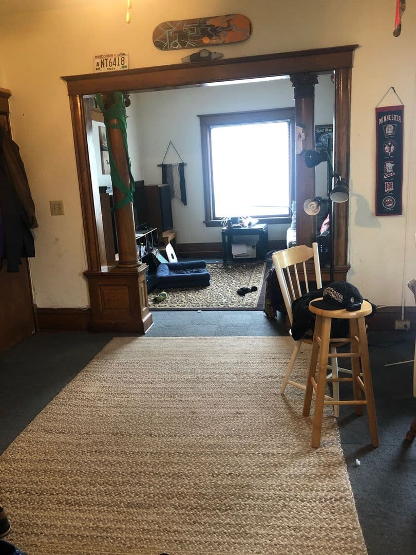 Minneapolis Apartment: 430 8th ST SE