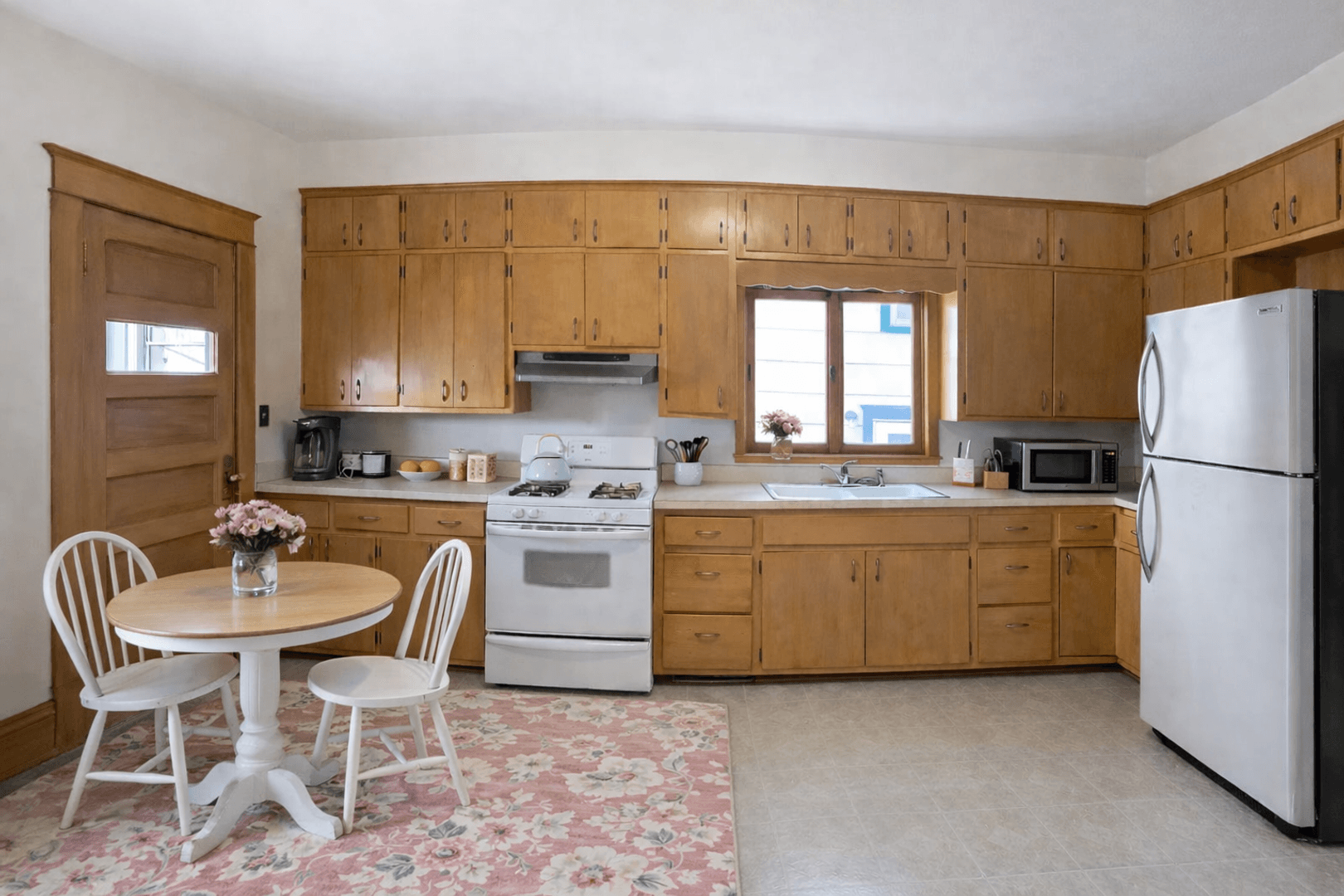 St. Paul House: 1478 Van Buren Ave
