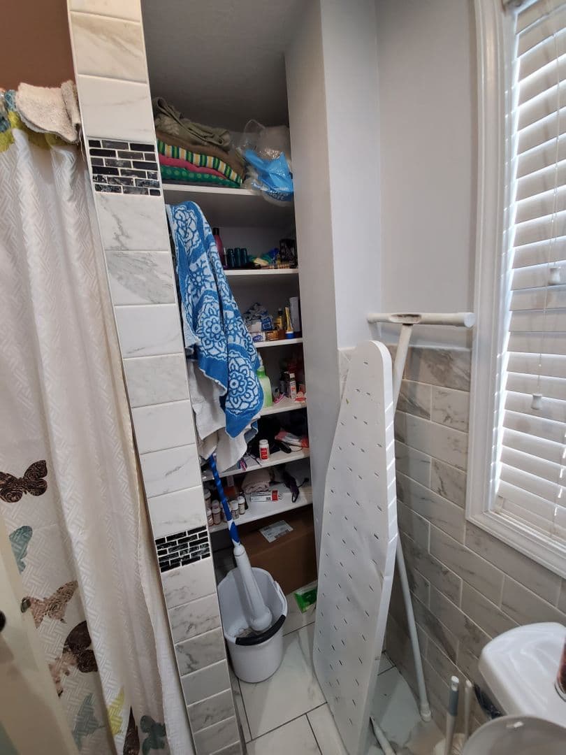St. Paul Apartment: 293 Wilder St