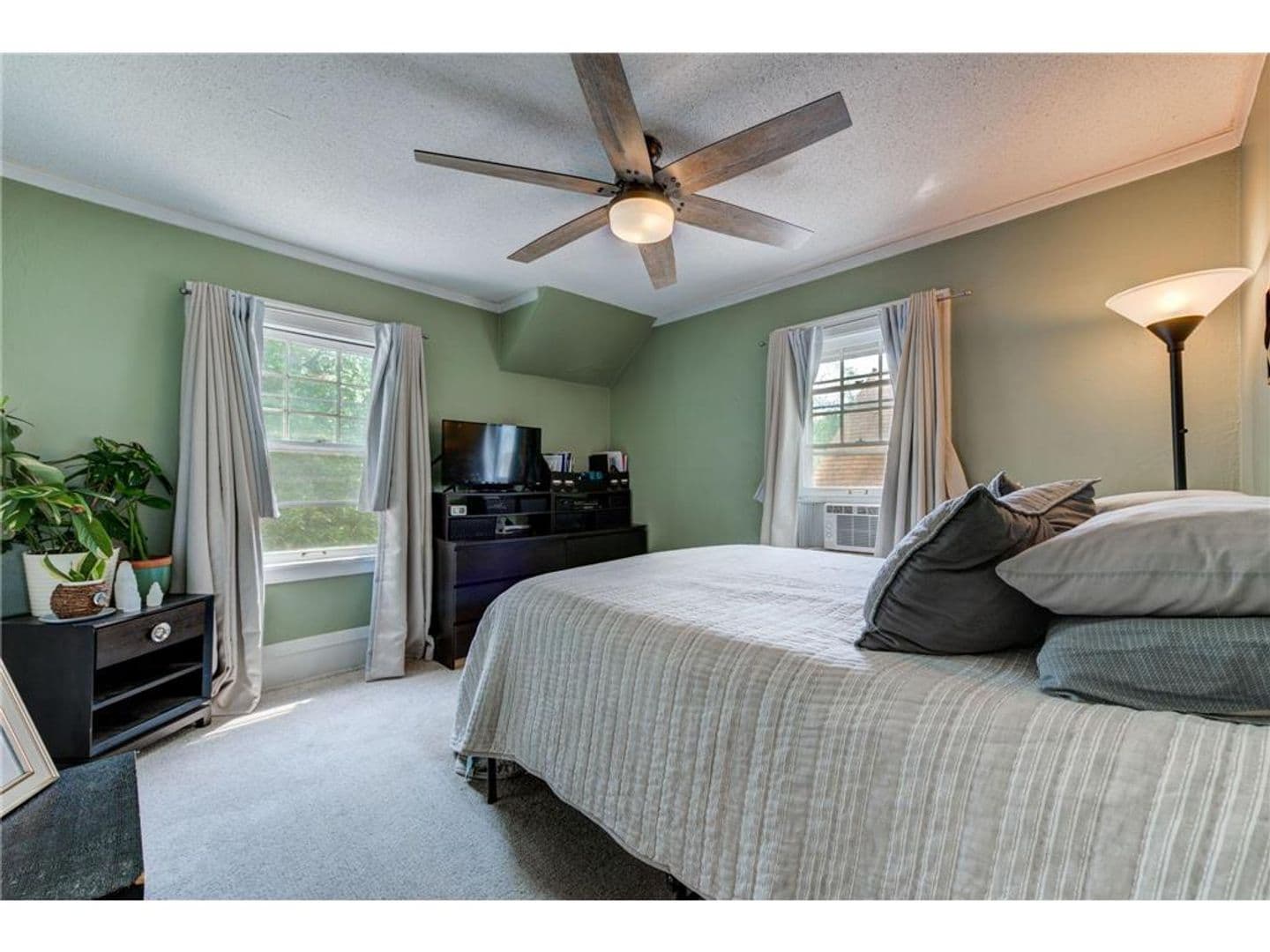 St. Paul House: 1609 Lafond Ave