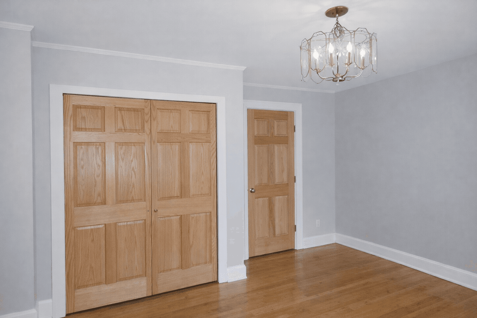 Minneapolis House: 809 13th Ave SE