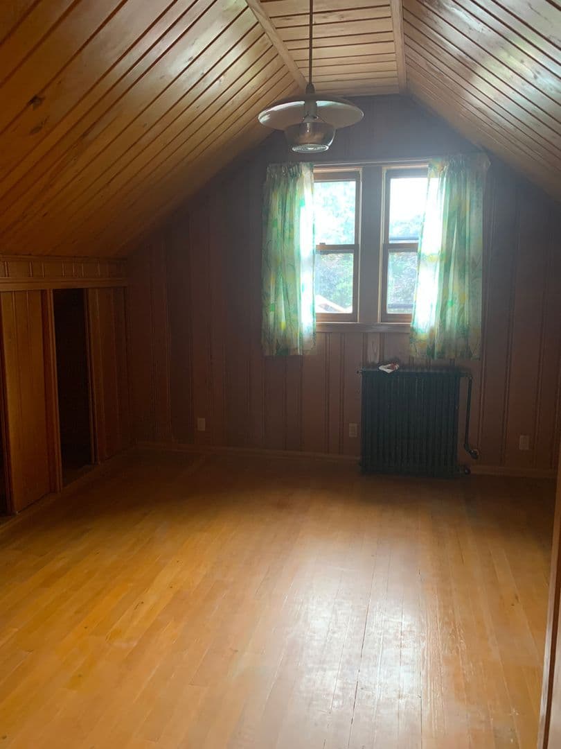 St. Paul House: 1701 Hubbard Ave