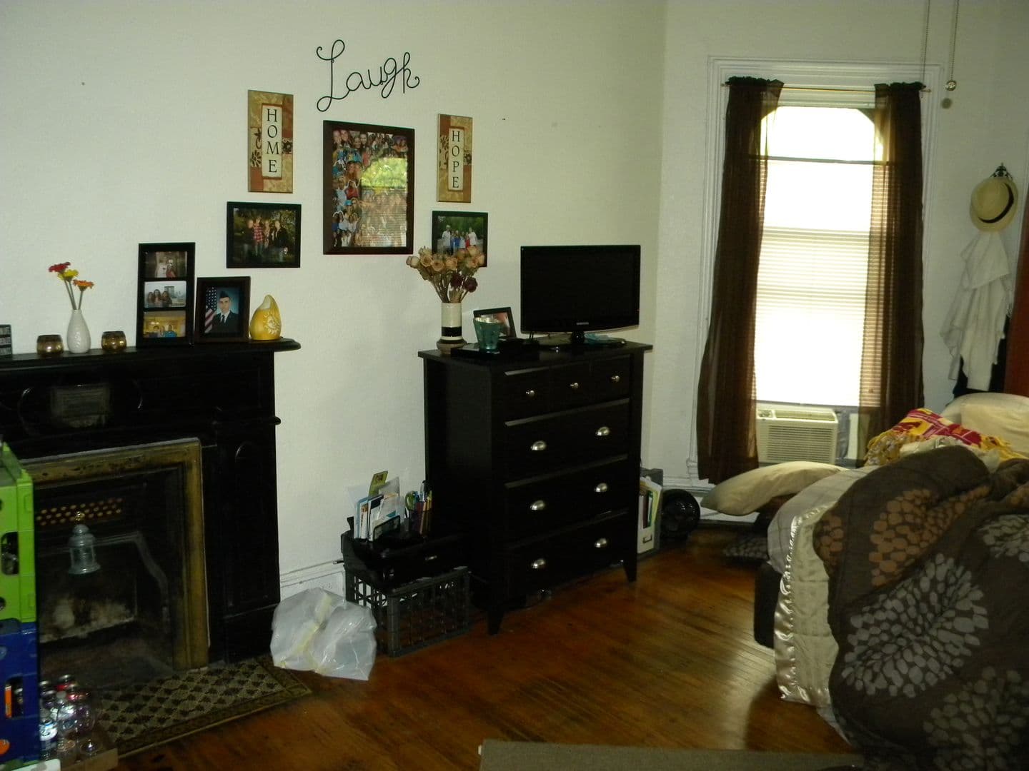 Minneapolis Apartment: 1103 5th St SE