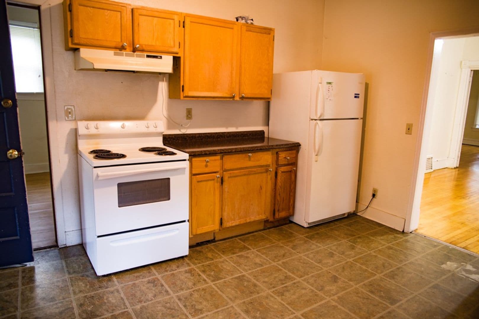 Minneapolis Apartment: 1075 24th Ave SE