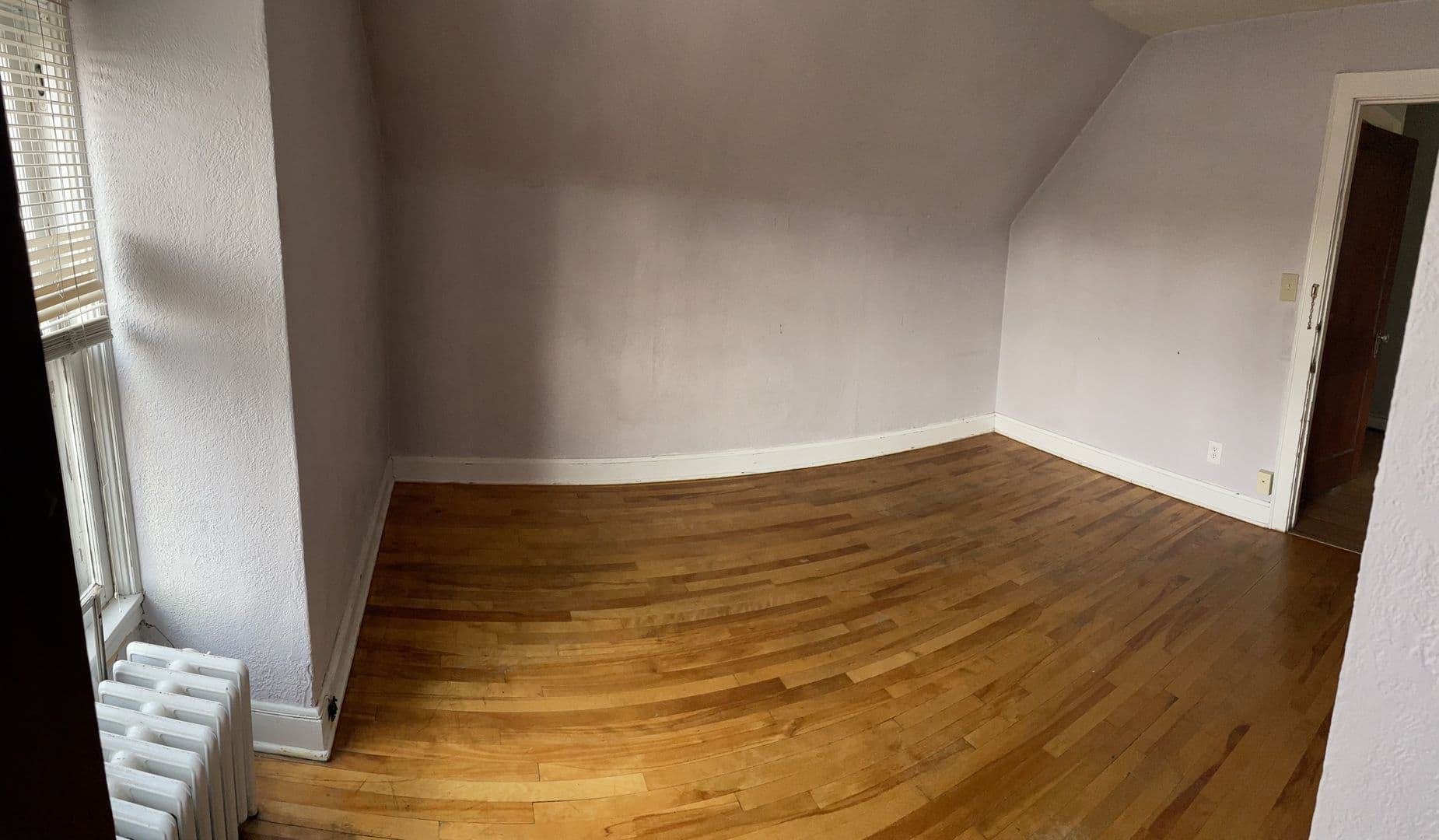 Minneapolis Apartment: 628 4th St SE
