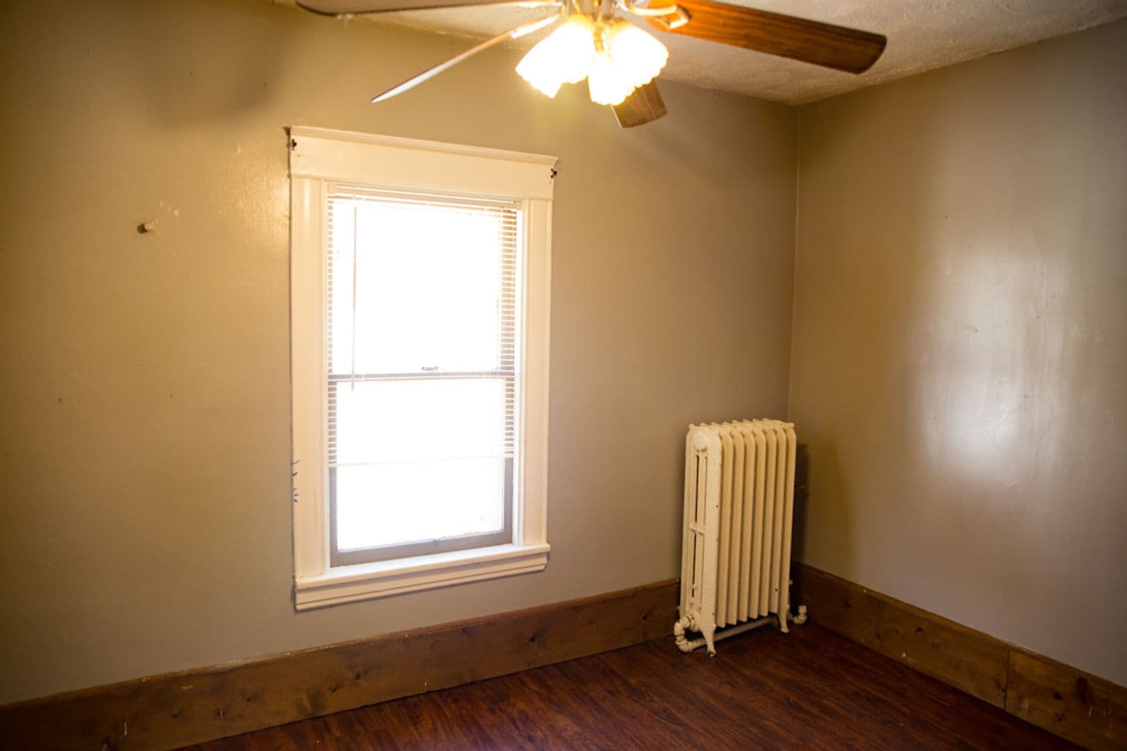 Minneapolis Apartment: 1082 16th Ave SE