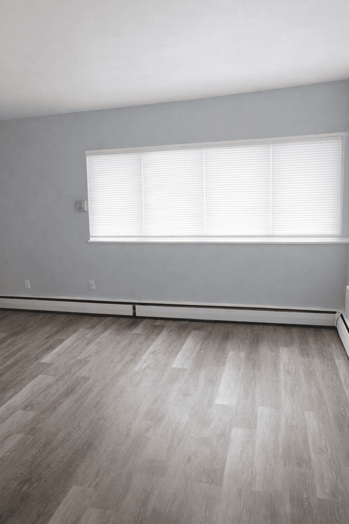 Minneapolis Apartment: 810 8th St SE
